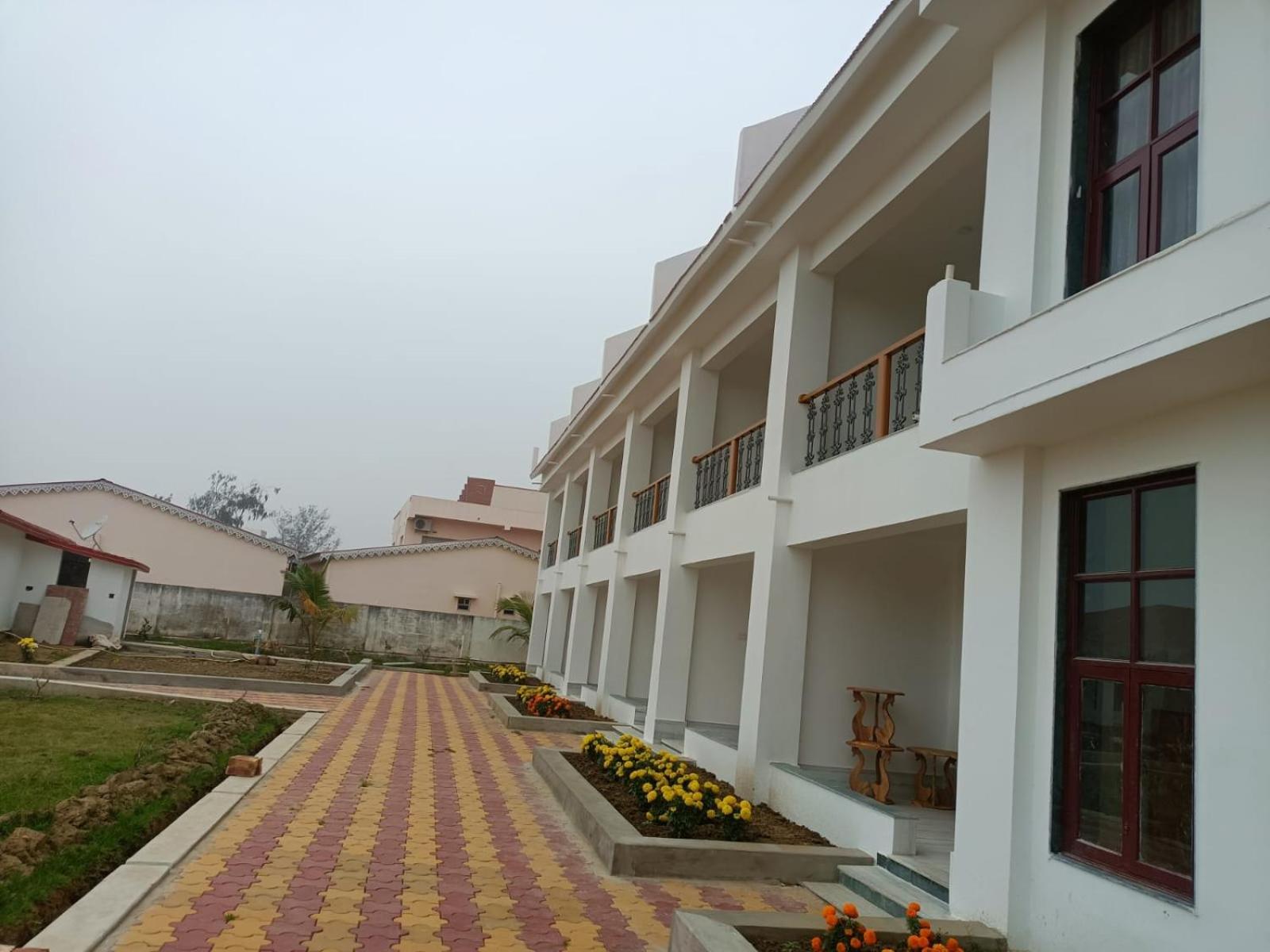 Tarangamala Resort Mandarmani Buitenkant foto
